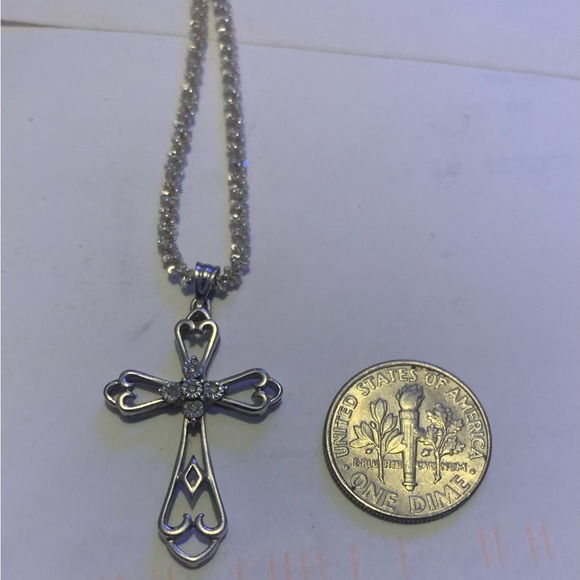.925 sterling silver lady’s cross neckless - Picture 1 of 7